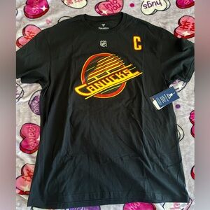 Fanatics Black Canucks Skate Quinn Hughes T-Shirt